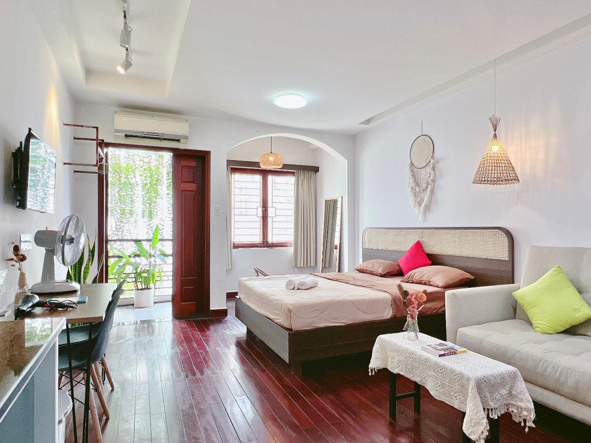 Co Homestay Saigon Хошимин Екстериор снимка