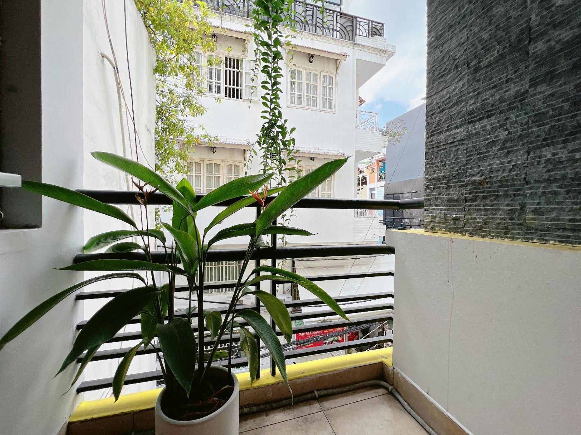 Co Homestay Saigon Хошимин Екстериор снимка